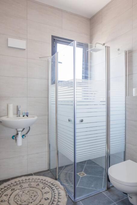 O&O Group- Magical 4Br Apt With Panoramic Sea View Bat Yam Exterior foto